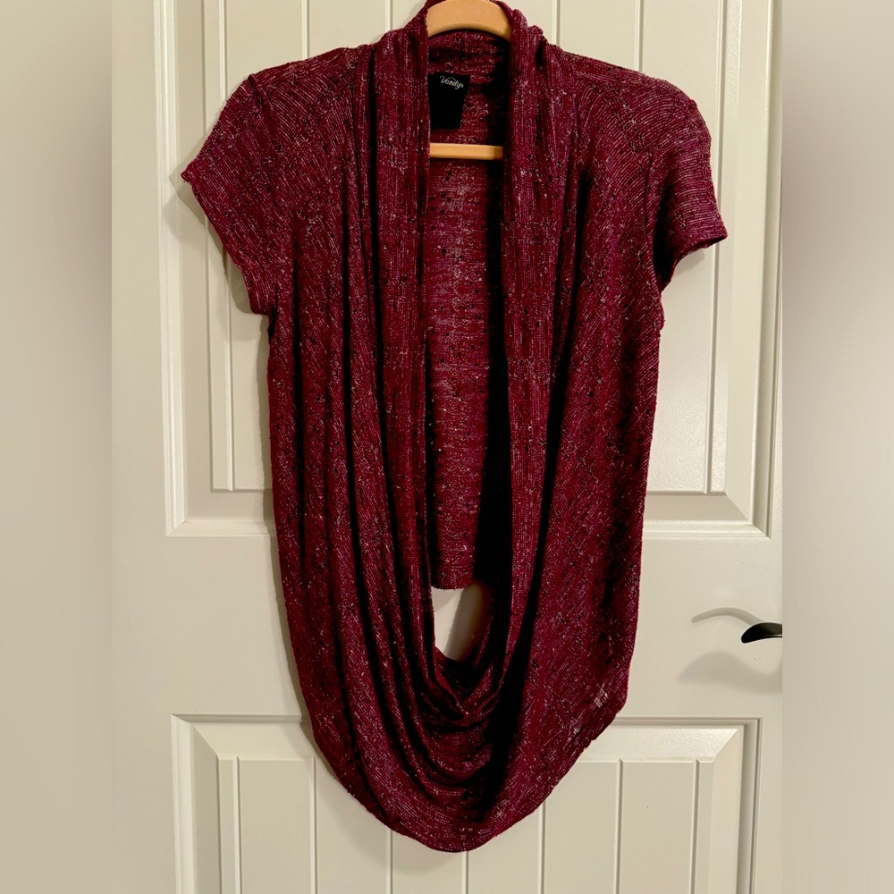 Women’s Burgundy Scoop Neck Sweater Sz Small